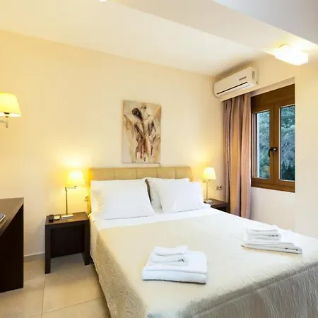酒店 Pantheon Villas & Suites